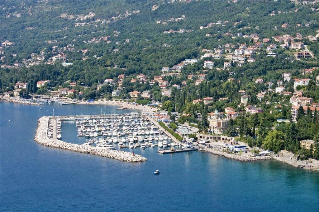 Apartments Villa Majda Matulji Dış mekan fotoğraf